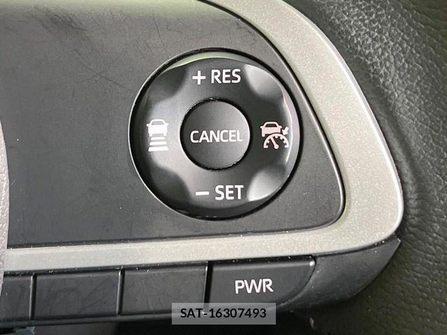 Toyota ROOMY 2021-04 8246542-3