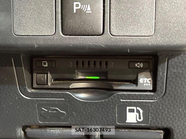 Toyota ROOMY 2021-04 8246542-5