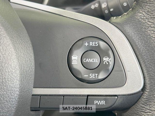Toyota ROOMY 2023-08 8246537-6