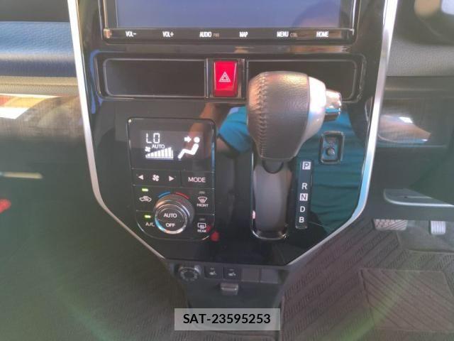 Toyota ROOMY 2019-11 8246539-14