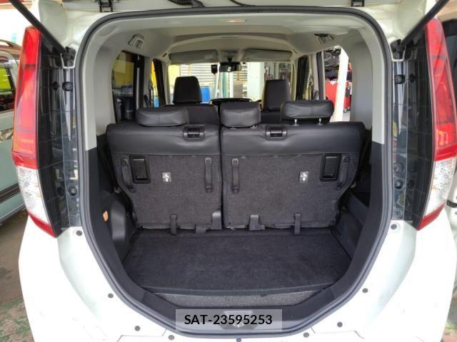 Toyota ROOMY 2019-11 8246539-23