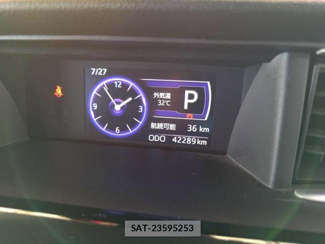 Toyota ROOMY 2019-11 8246539-28