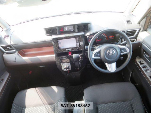 Toyota ROOMY 2018-02 8246551-13