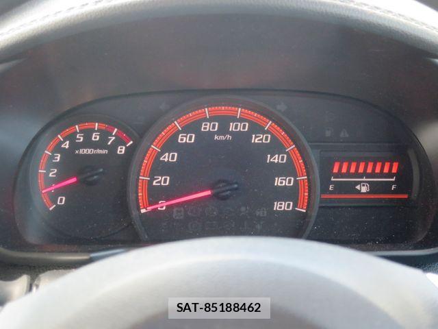 Toyota ROOMY 2018-02 8246551-15