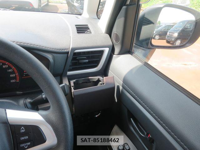 Toyota ROOMY 2018-02 8246551-27