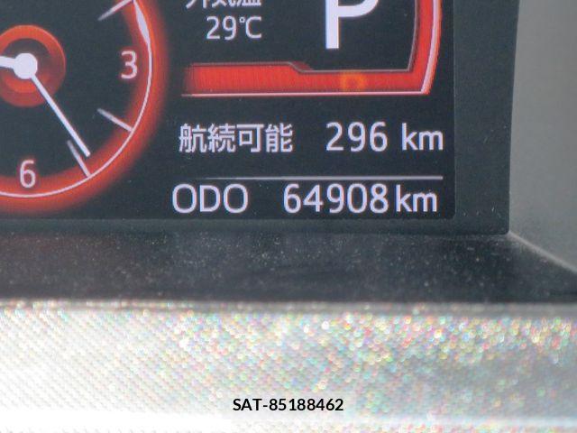 Toyota ROOMY 2018-02 8246551-28