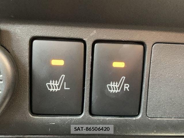 Toyota ROOMY 2021-02 8246548-13