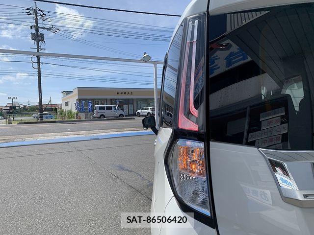 Toyota ROOMY 2021-02 8246548-24