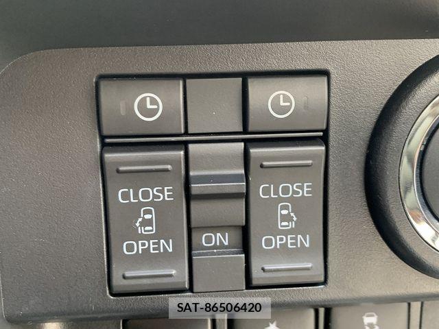 Toyota ROOMY 2021-02 8246548-8