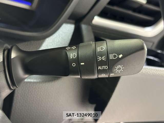 Toyota ROOMY 2019-05 8246545-11