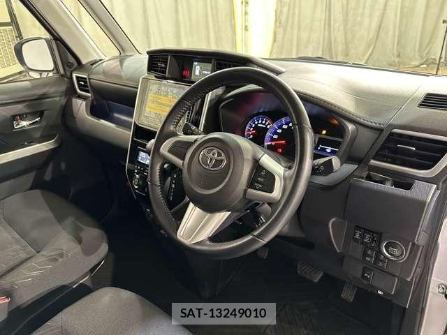 Toyota ROOMY 2019-05 8246545-8