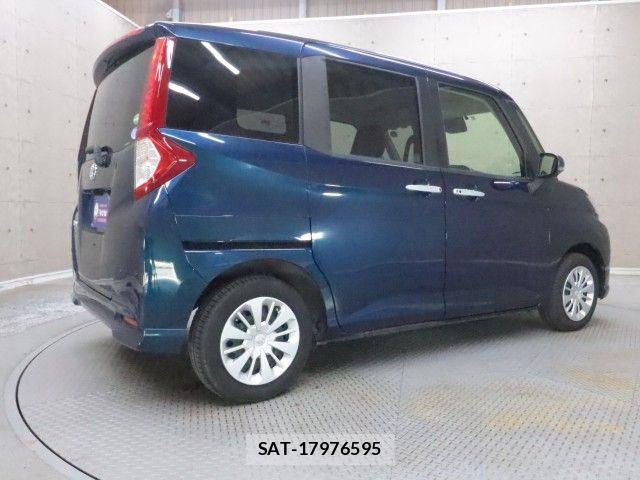 Toyota ROOMY 2019-05 8316783-1