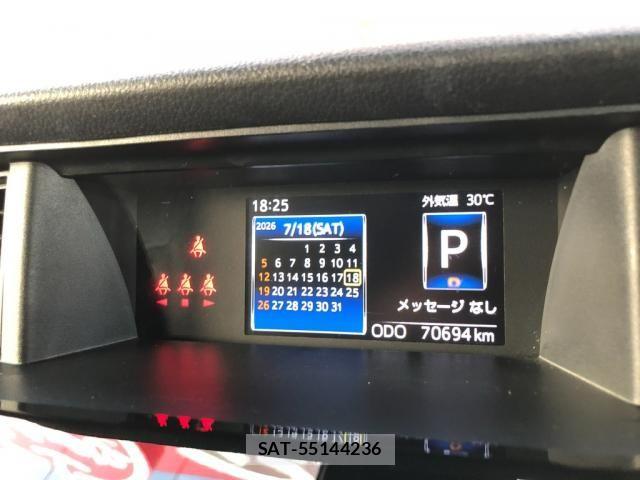 Toyota ROOMY 2021-07 8316779-6