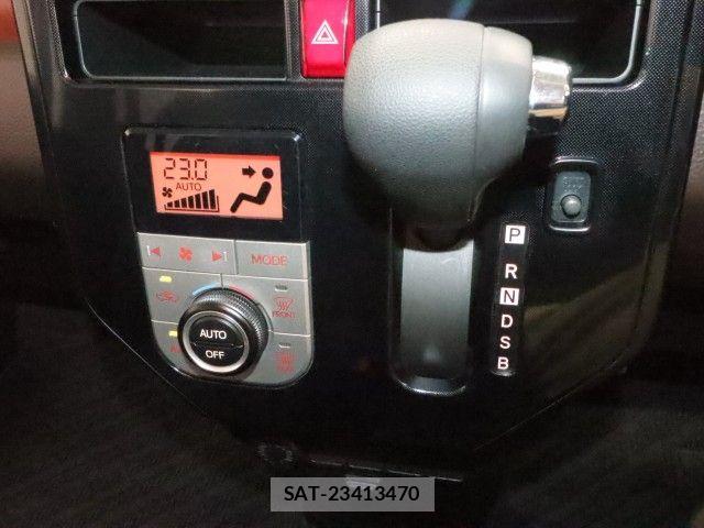 Toyota ROOMY 2018-06 8316788-15