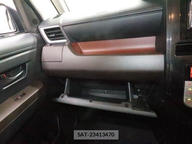 Toyota ROOMY 2018-06 8316788-21