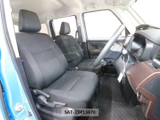 Toyota ROOMY 2018-06 8316788-2