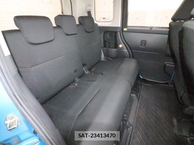 Toyota ROOMY 2018-06 8316788-3