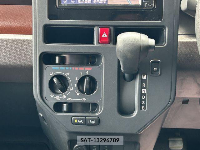 Toyota ROOMY 2019-07 8316797-12