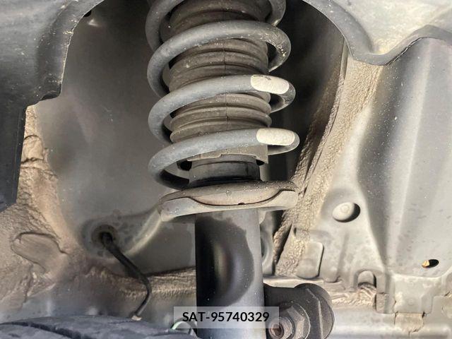 Toyota ROOMY 2017-08 8316787-19