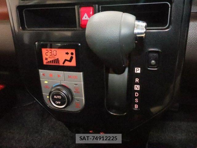 Toyota ROOMY 2018-10 8316795-17