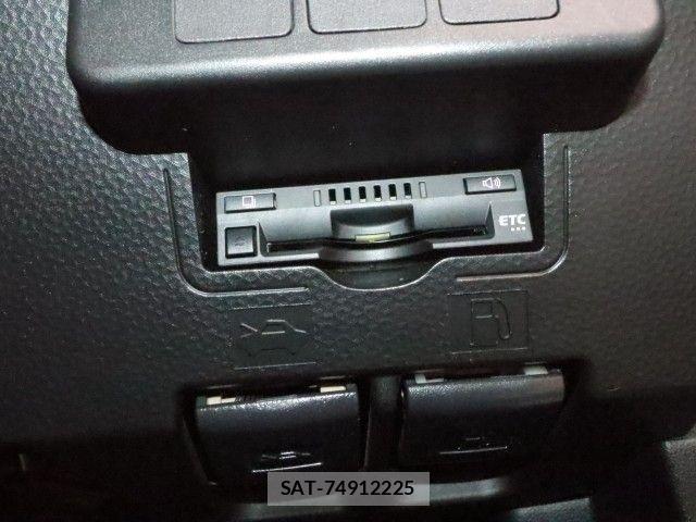 Toyota ROOMY 2018-10 8316795-22