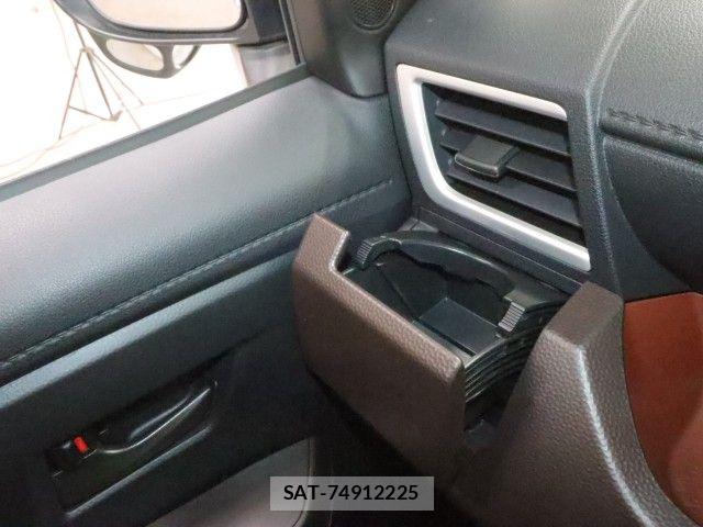 Toyota ROOMY 2018-10 8316795-25