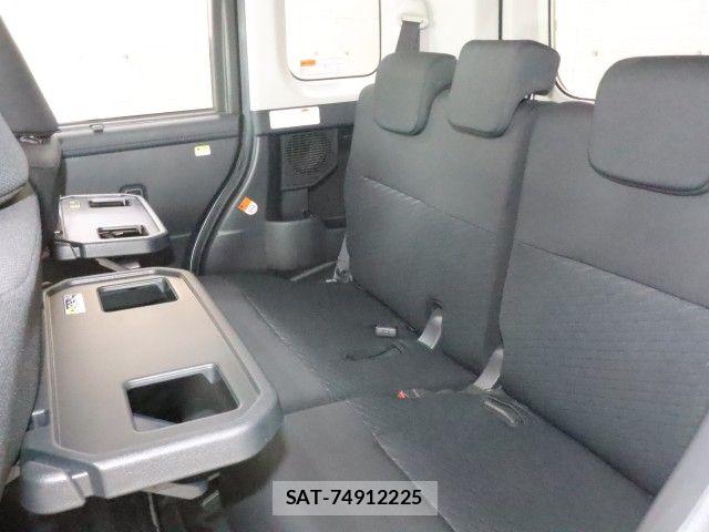 Toyota ROOMY 2018-10 8316795-8