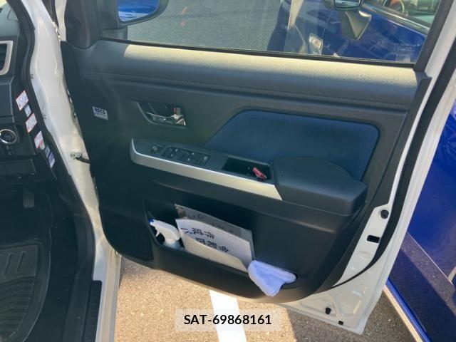 Toyota ROOMY 2018-02 8316796-14