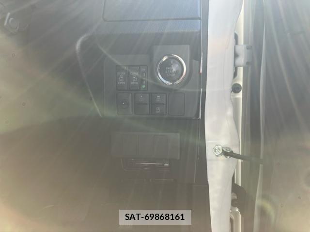Toyota ROOMY 2018-02 8316796-16