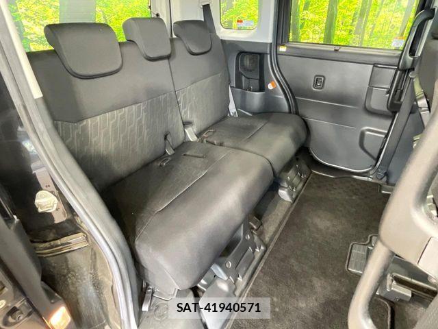Toyota ROOMY 2019-12 8316771-8