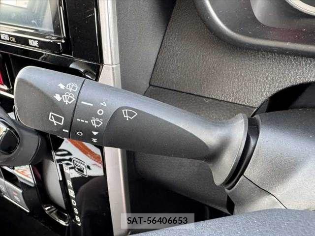 Toyota ROOMY 2021-07 8316780-24