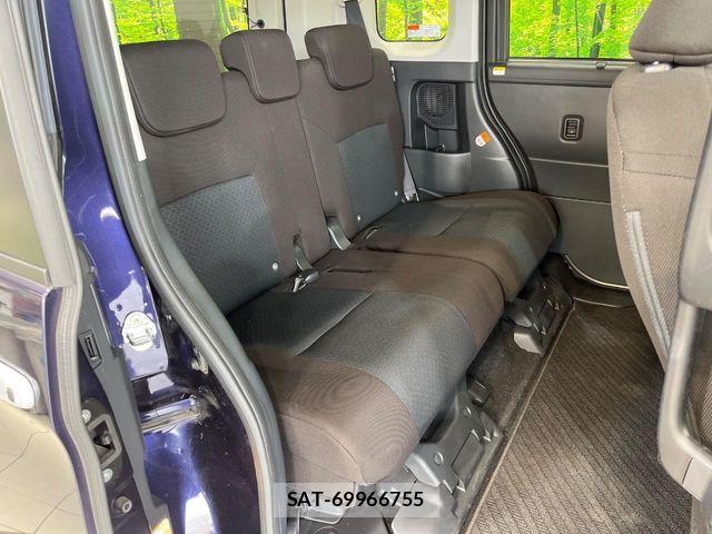 Toyota ROOMY 2023-03 8316774-8