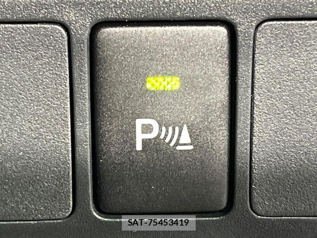Toyota ROOMY 2023-06 8316769-6