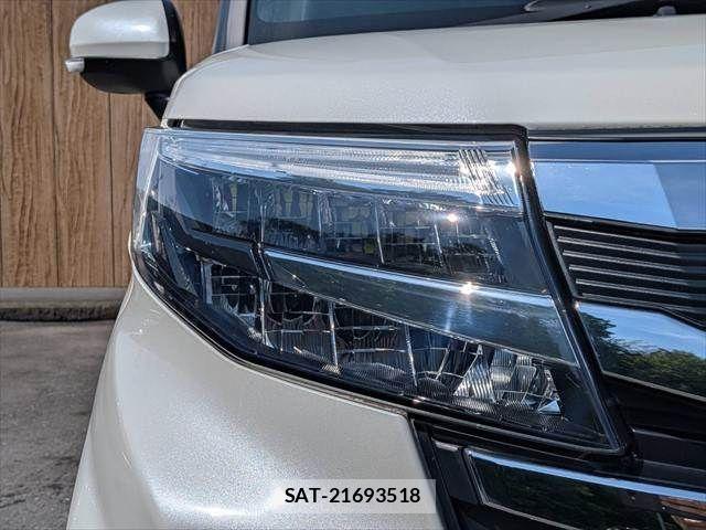 Toyota ROOMY 2021-09 8316772-24