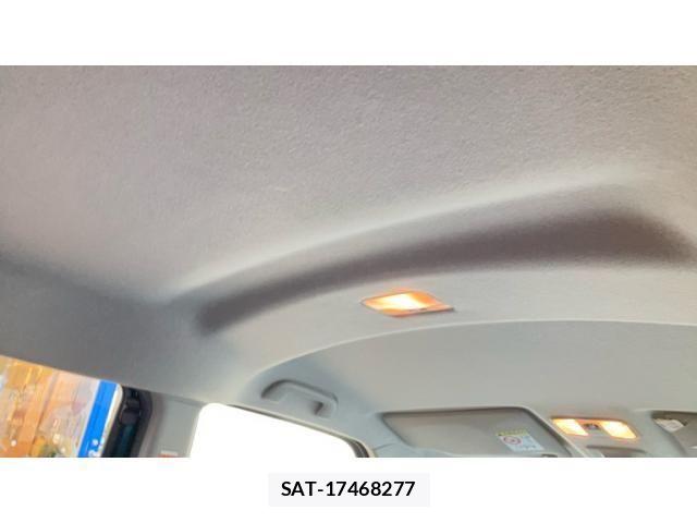 Toyota ROOMY 2018-06 8337689-15