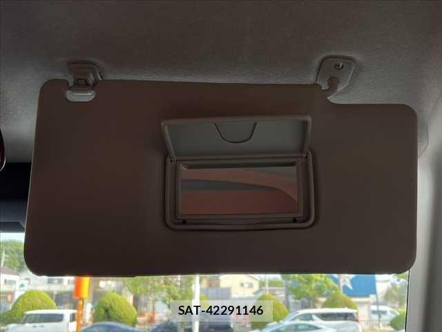 Toyota ROOMY 2019-05 8337684-29