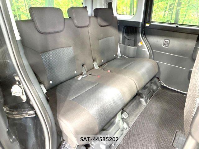 Toyota ROOMY 2025-12 8337669-9