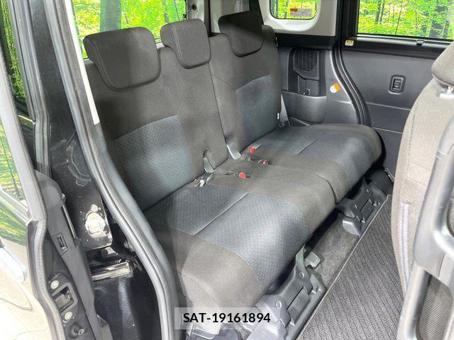 Toyota ROOMY 2021-05 8337681-8