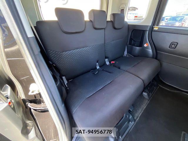 Toyota ROOMY 2018-04 8337687-9