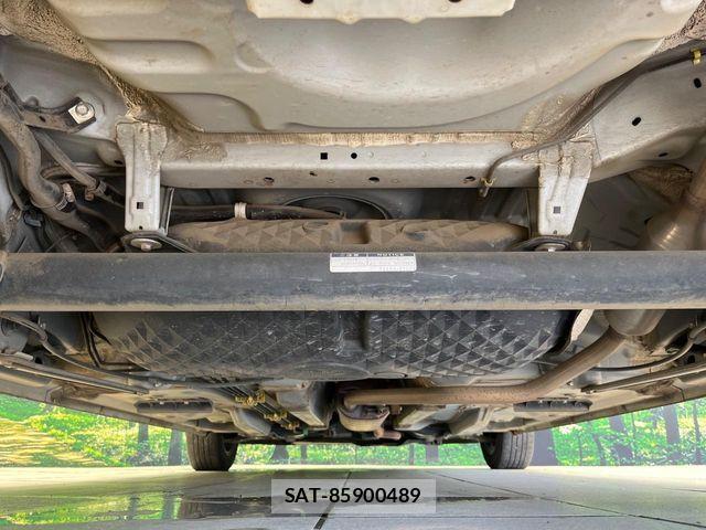 Toyota ROOMY 2018-01 8337688-18