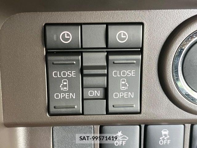 Toyota ROOMY 2026-04 8337668-5