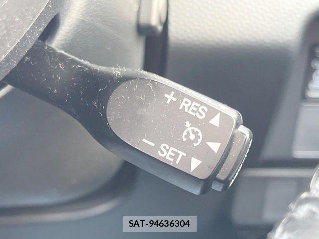 Toyota ROOMY 2018-05 8337680-6