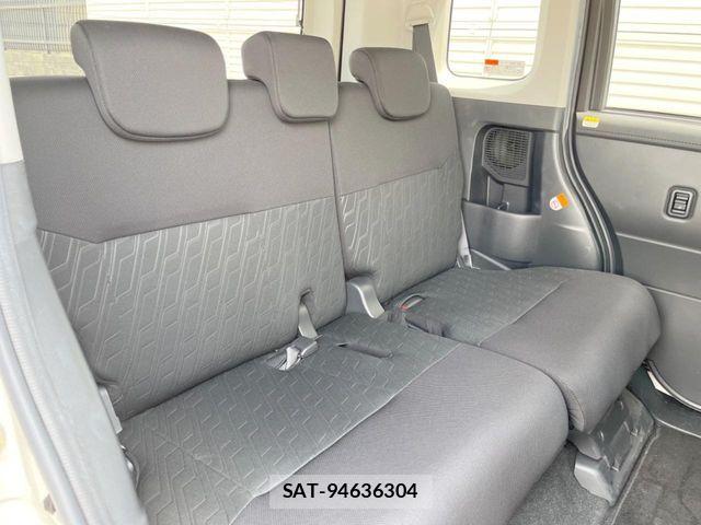 Toyota ROOMY 2018-05 8337680-8