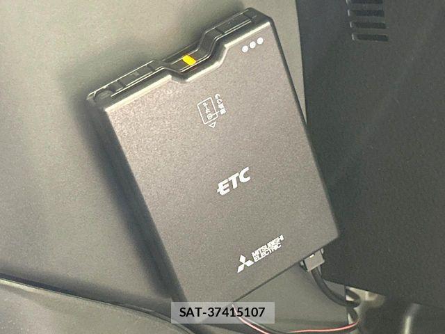 Toyota ROOMY 2019-09 8337679-4