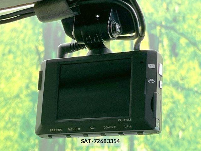 Toyota ROOMY 2021-04 8353763-6