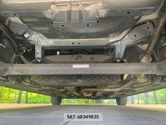 Toyota ROOMY 2017-08 8355507-18