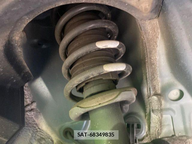 Toyota ROOMY 2017-08 8355507-19