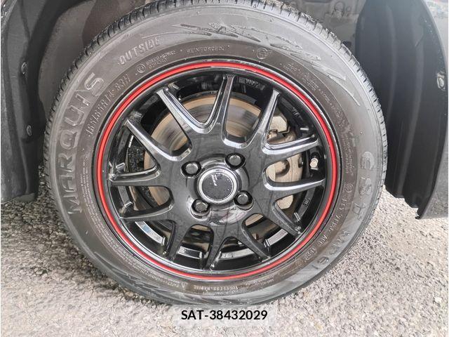 Toyota ROOMY 2021-07 8368400-18