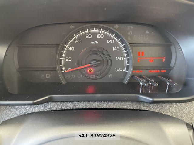 Toyota ROOMY 2022-04 8368389-5