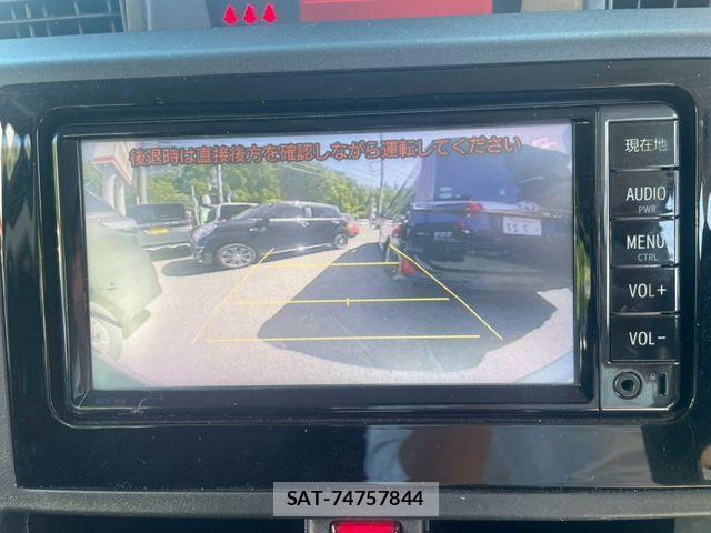 Toyota ROOMY 2018-09 8368401-7